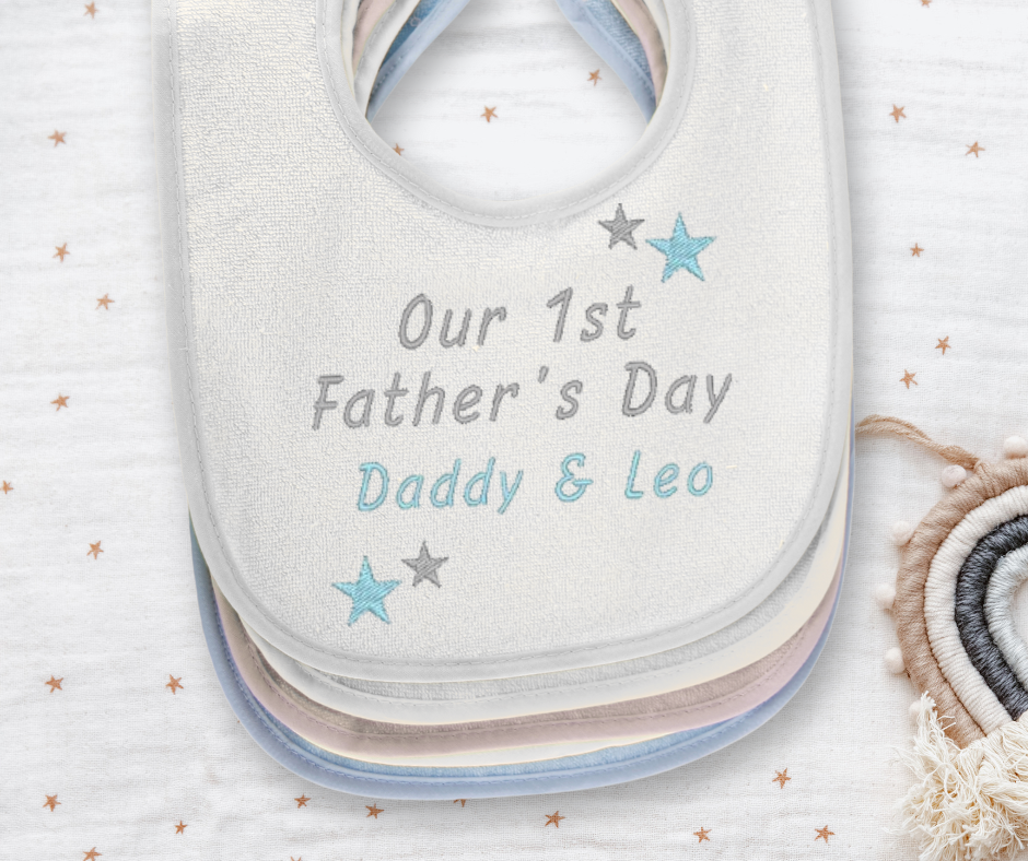Baby embroidered curved baby name bib